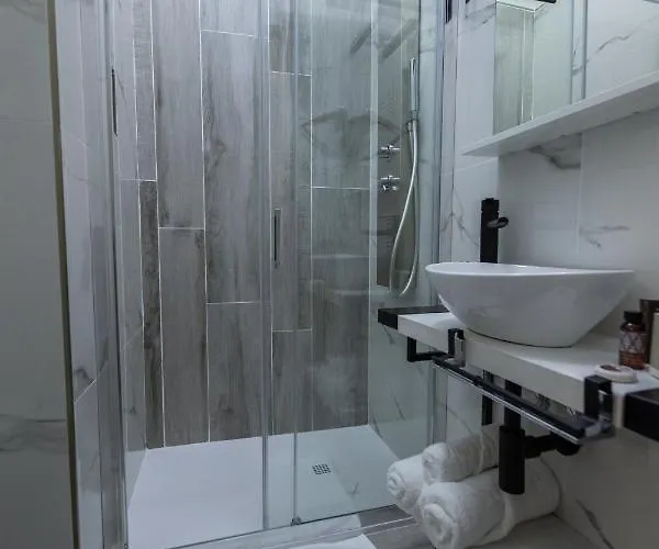 Konukevi Domora Bedrooms 4*