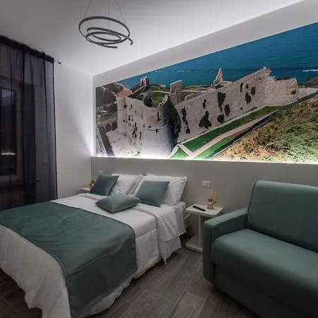 Domora Bedrooms Konukevi 4*