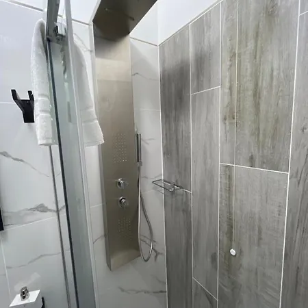Domora Bedrooms 4*